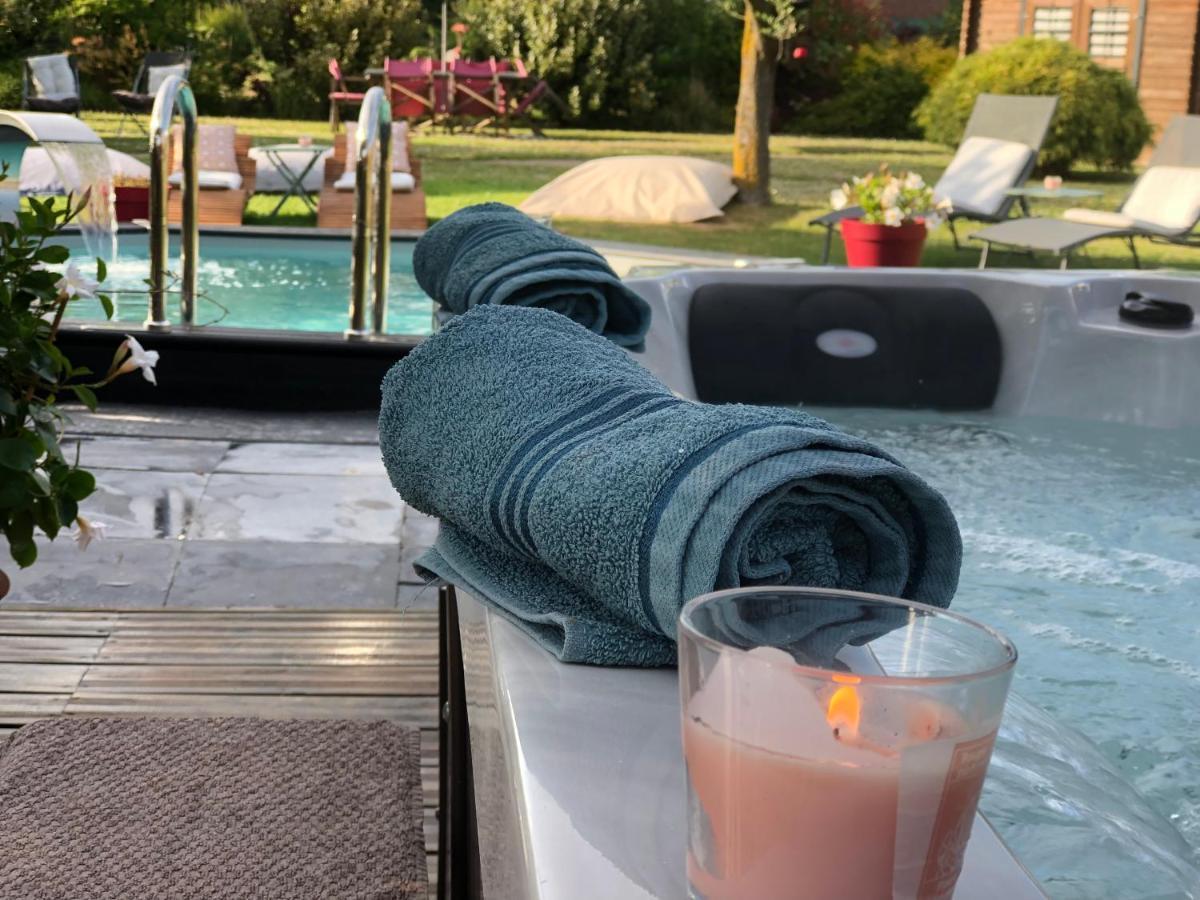 Au Domaine Fresnois Bed and Breakfast Fresnes-lès-Montauban Eksteriør billede